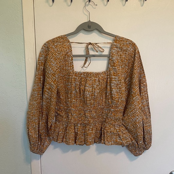 Circus NY NWT Orange Watercolor Stripe Off the Shoulder Square Neckline Top Sz M - Picture 4 of 4